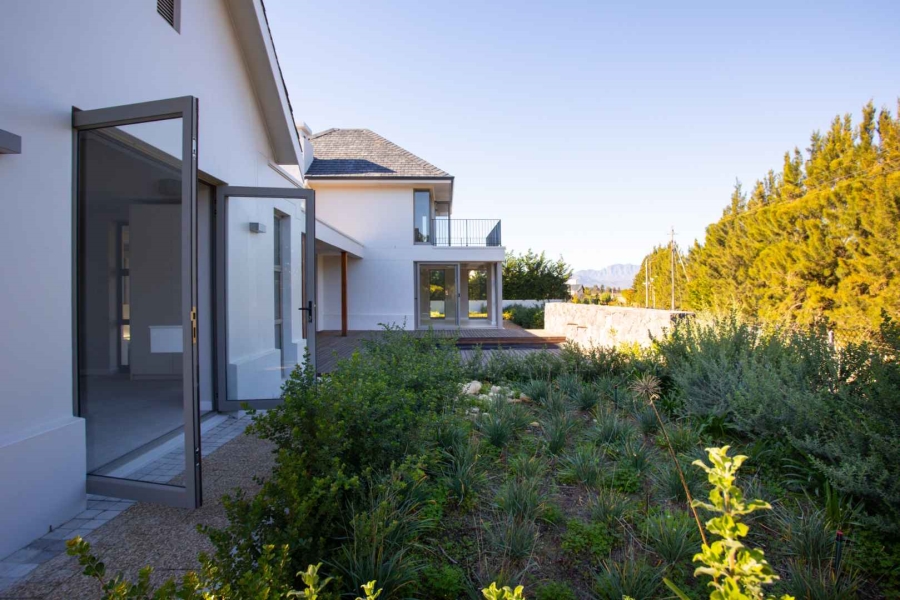 To Let 4 Bedroom Property for Rent in Pearl Valley Golf Estate Western Cape